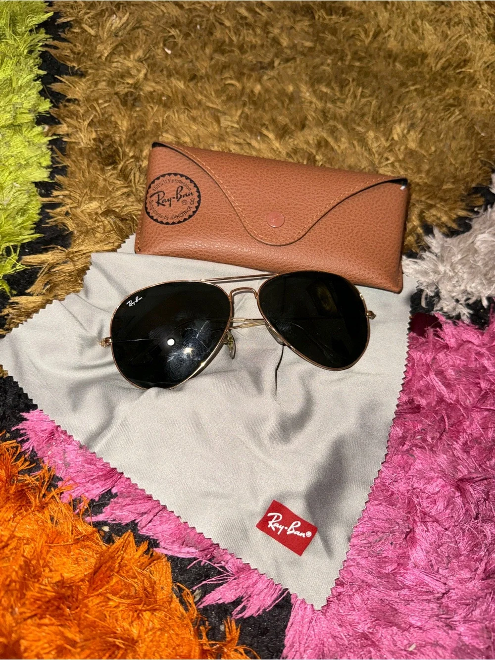 Ray-Ban Gold Frame Aviator Sunglasses with Green Lenses